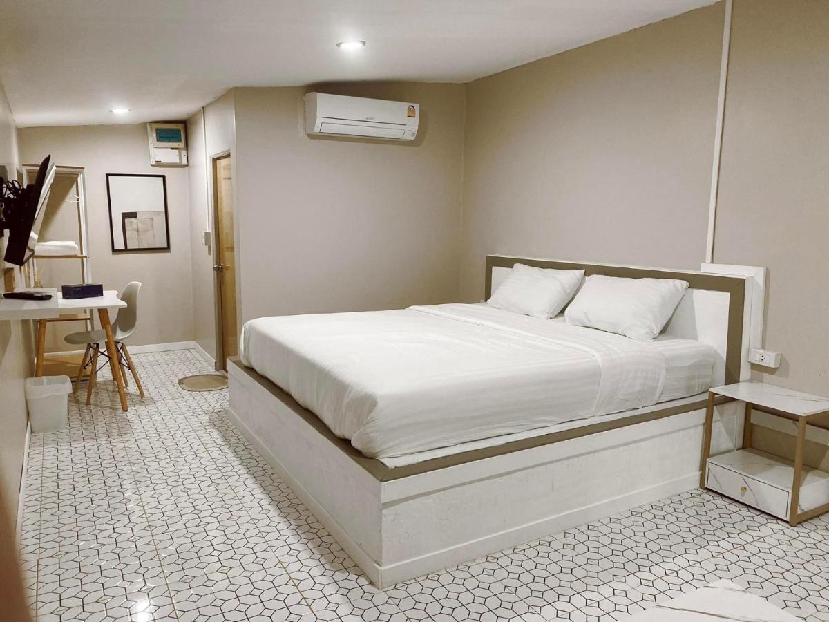 Juni House Chumphon B&B 외부 사진